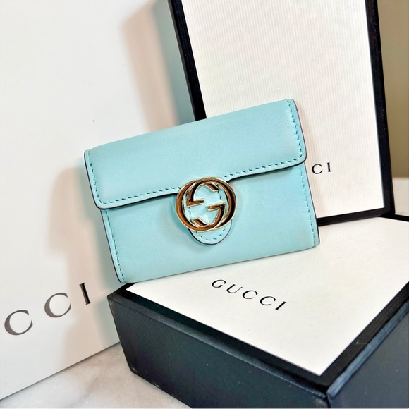 Gucci Interlocking GG Mint Leather Keyholder - Picture 1 of 10